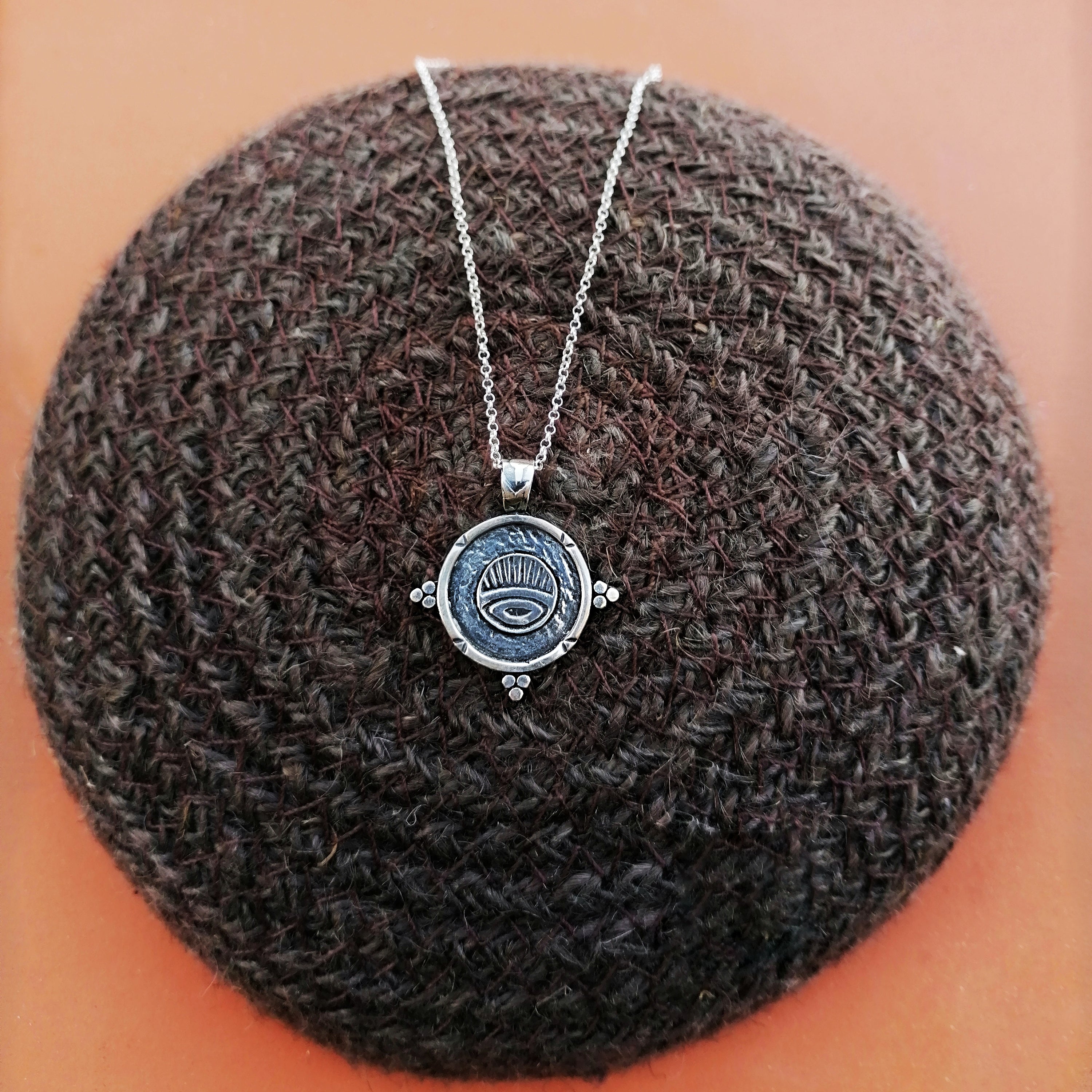 colgante medallon plata de ley 925