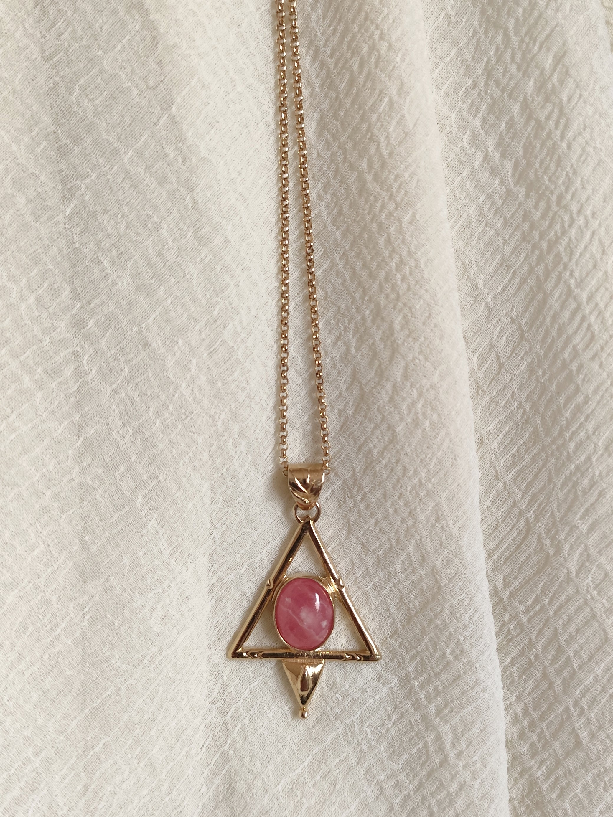 colgante ERA, triangulo 24k