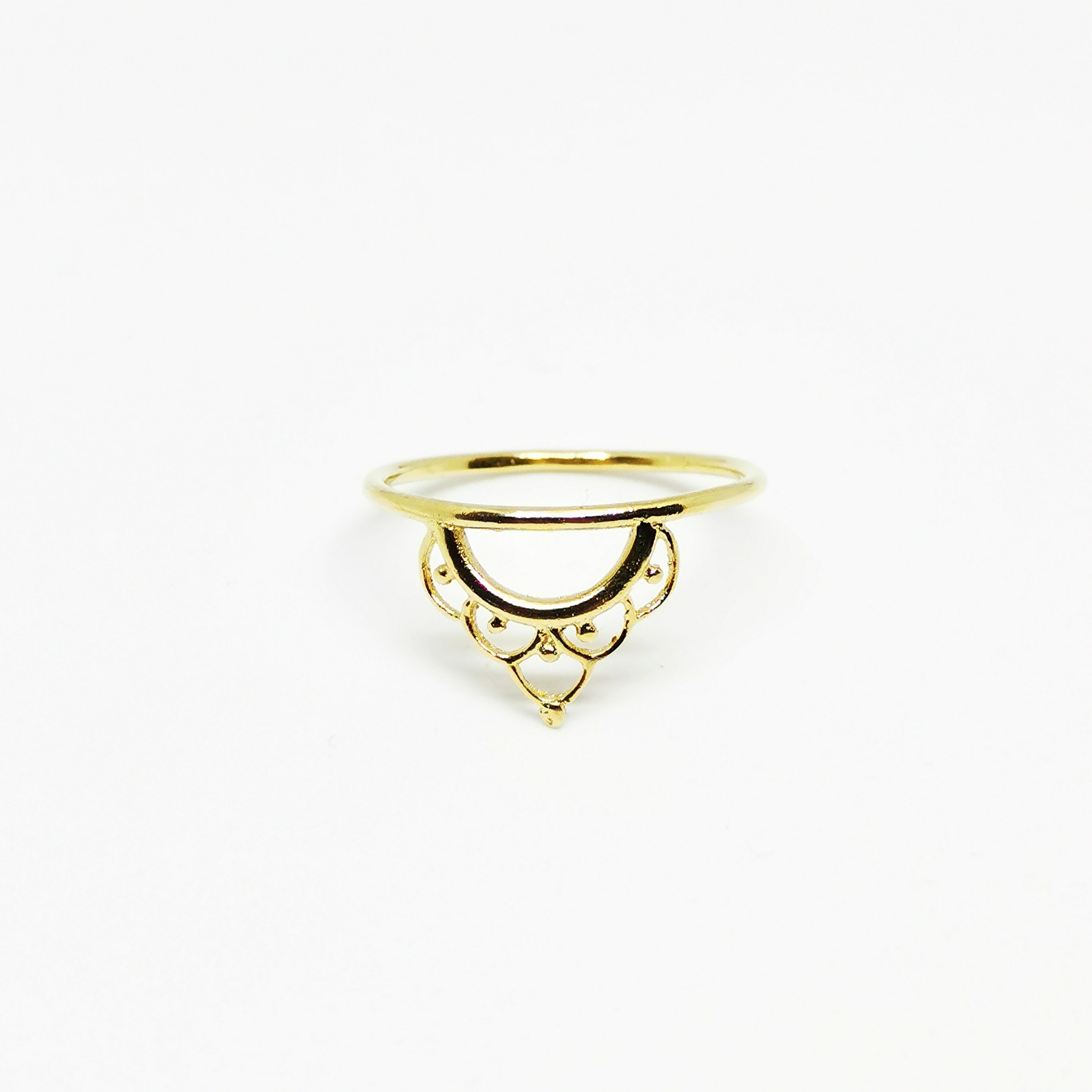 anillo crown, chapado en oro de 24k